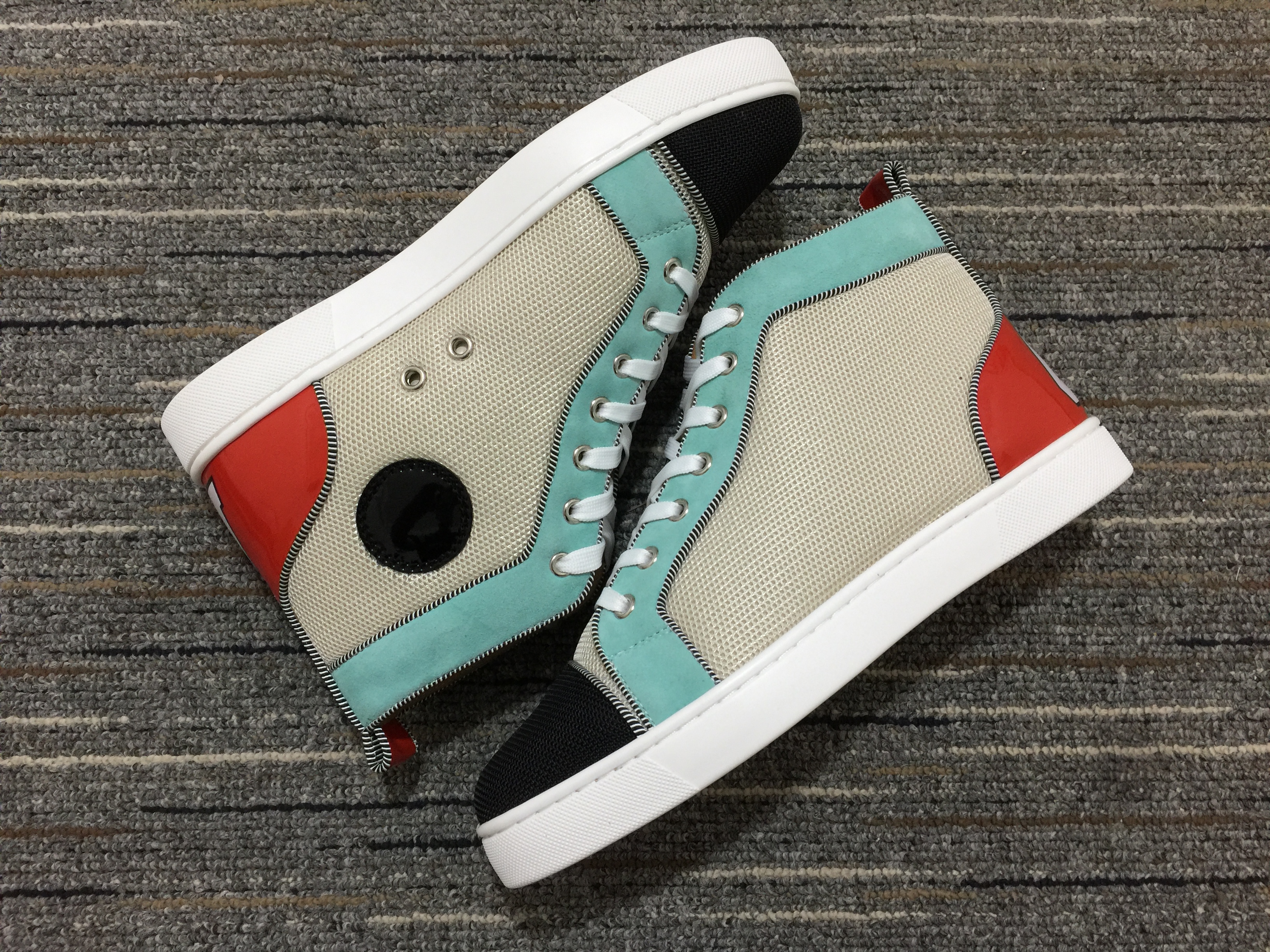 C*ristian L*uboutin Sneaker