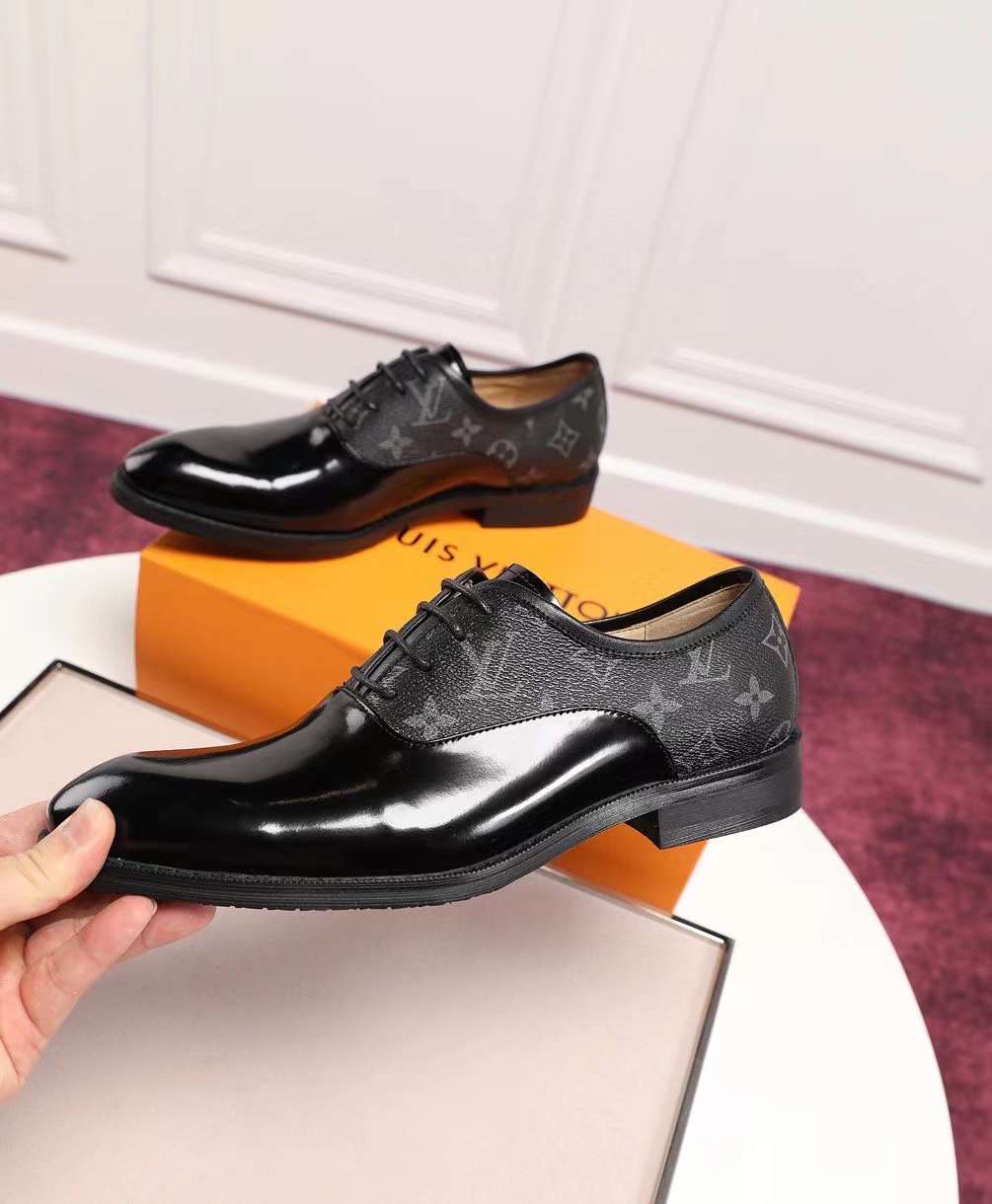 Men L*ouis V*uitton Top Sneaker