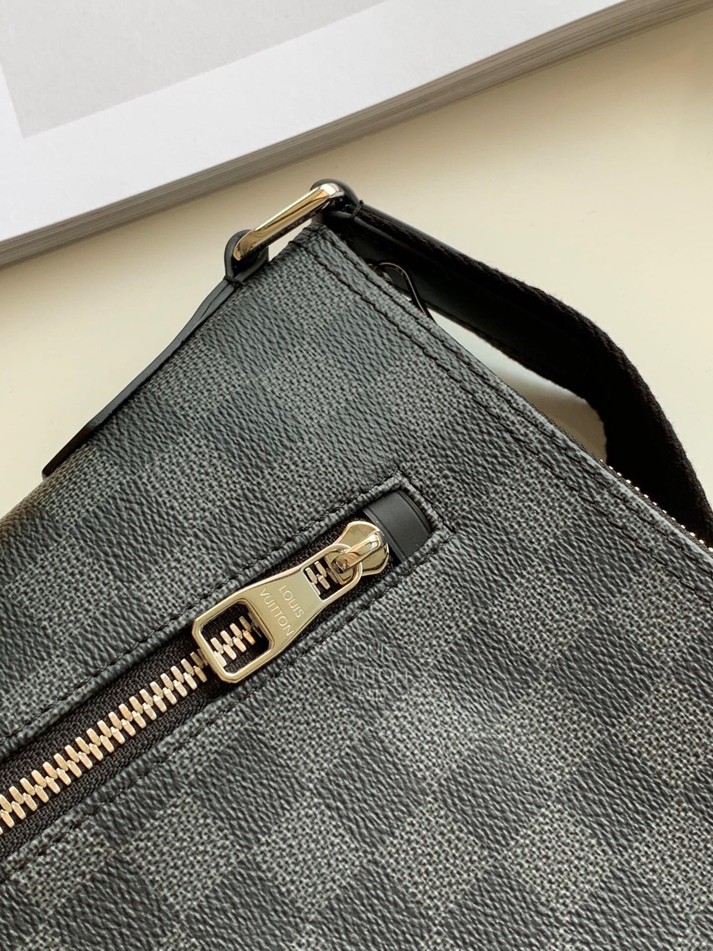 L*ouis V*uitton Bag Top Quality 28*25*6cm