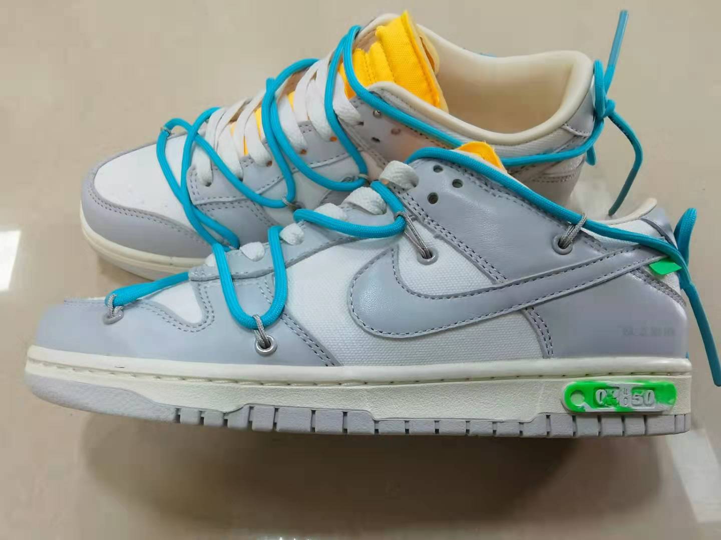 from O*ff-W*hite x Nike Dunk Low