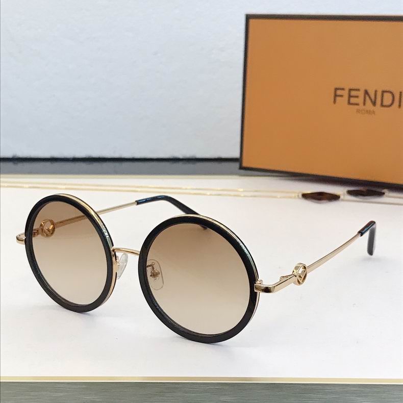 F*endi Glasses Top