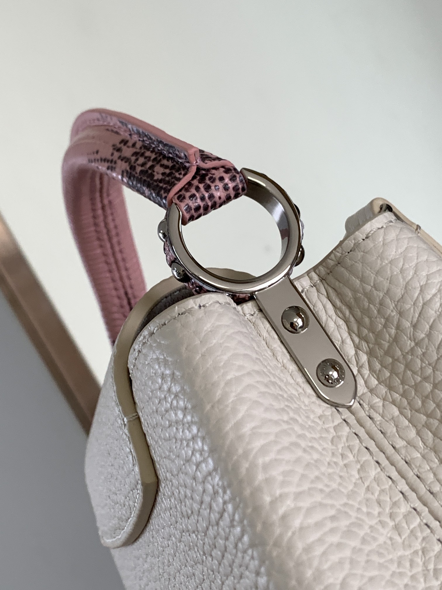 L*ouis V*uitton Bag Top Quality 21*14*8CM