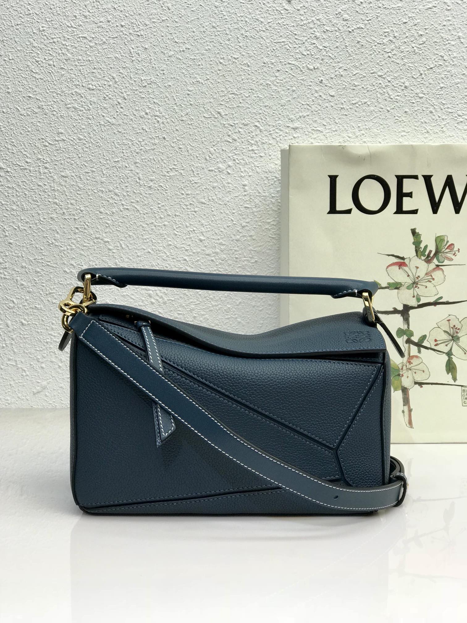 L*oewe Bag Top Quality 24*14*11cm
