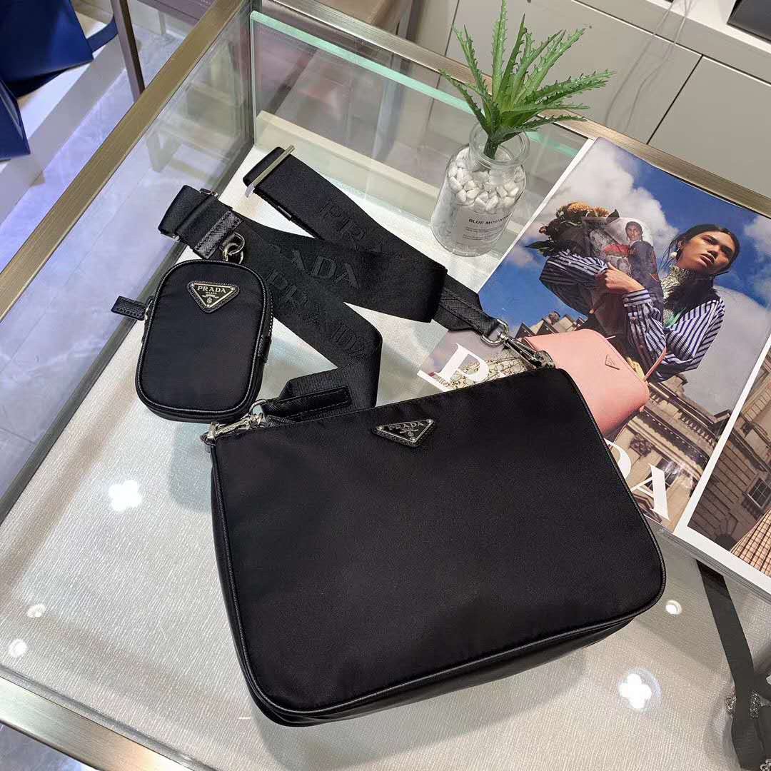 P*rada Bag Top Quality 24*18.5*6CM