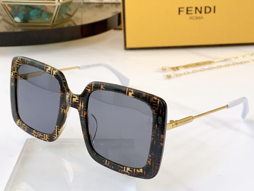 F*endi Glasses Top