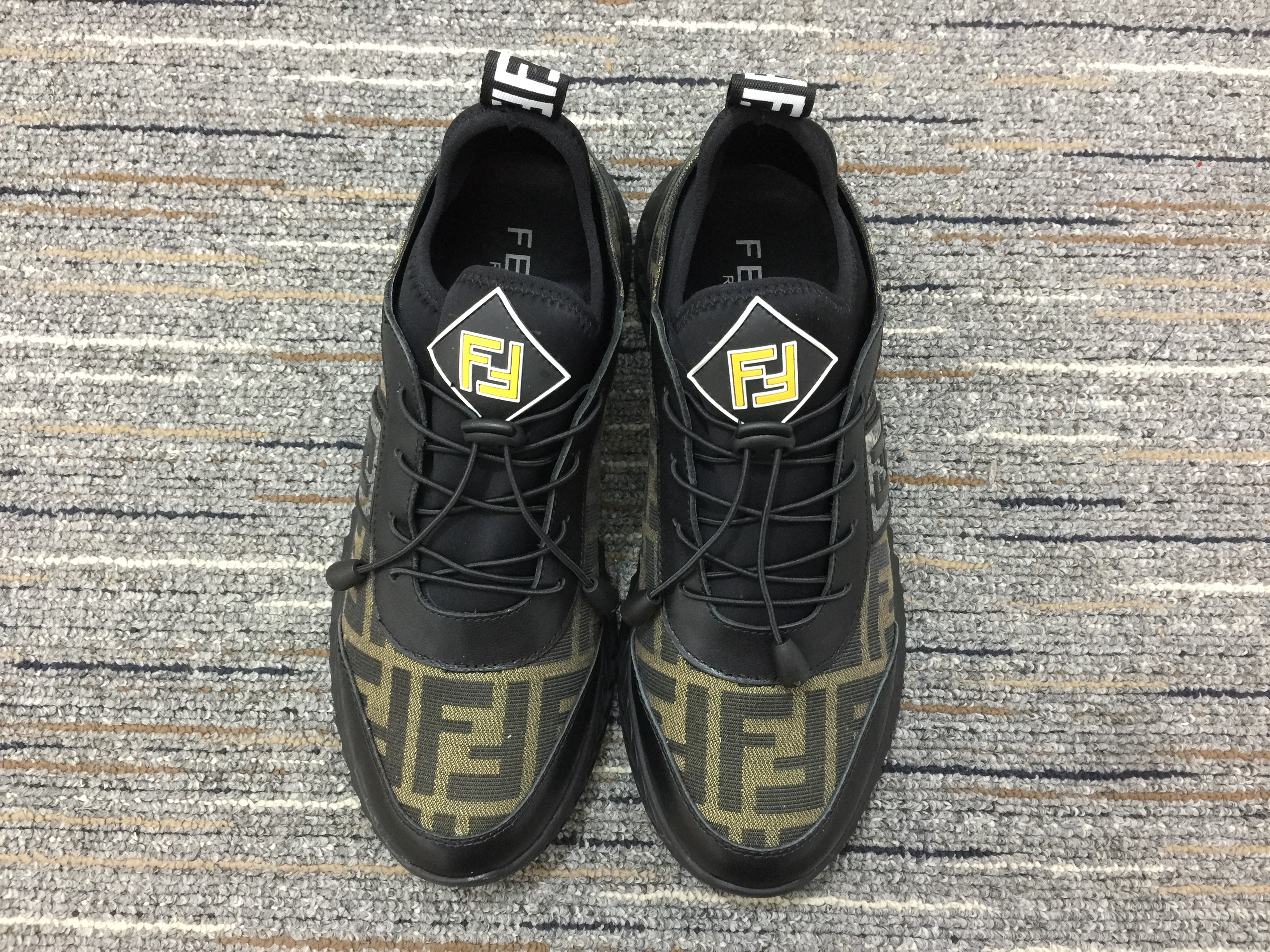 Men F*endi Top Sneakers