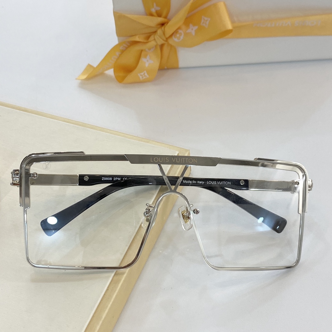 L*ouis V*uitton Glasses Top