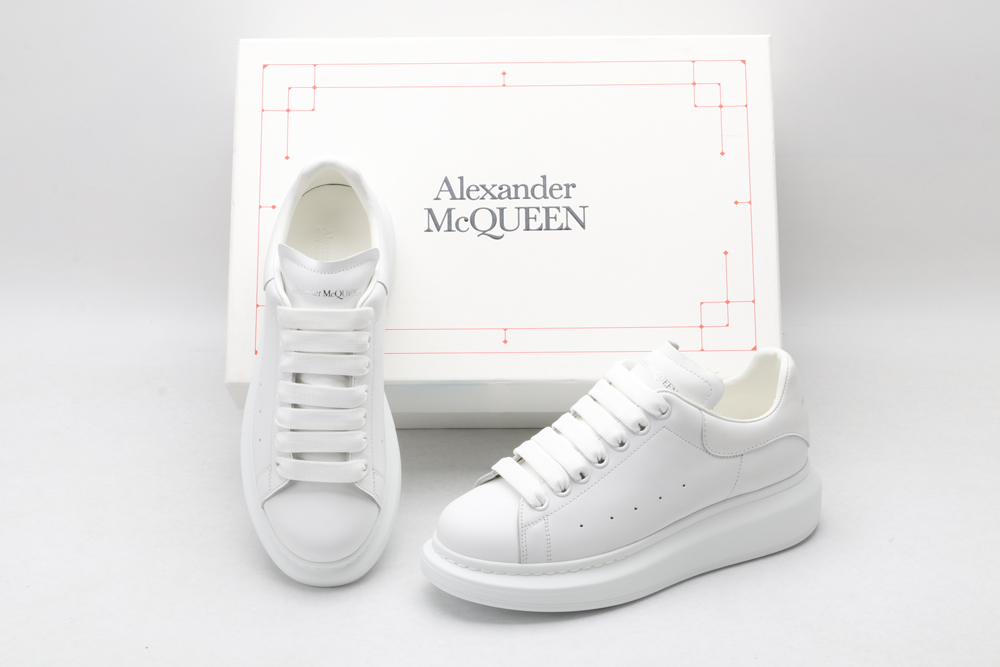 A*exander M*queen Sneaker