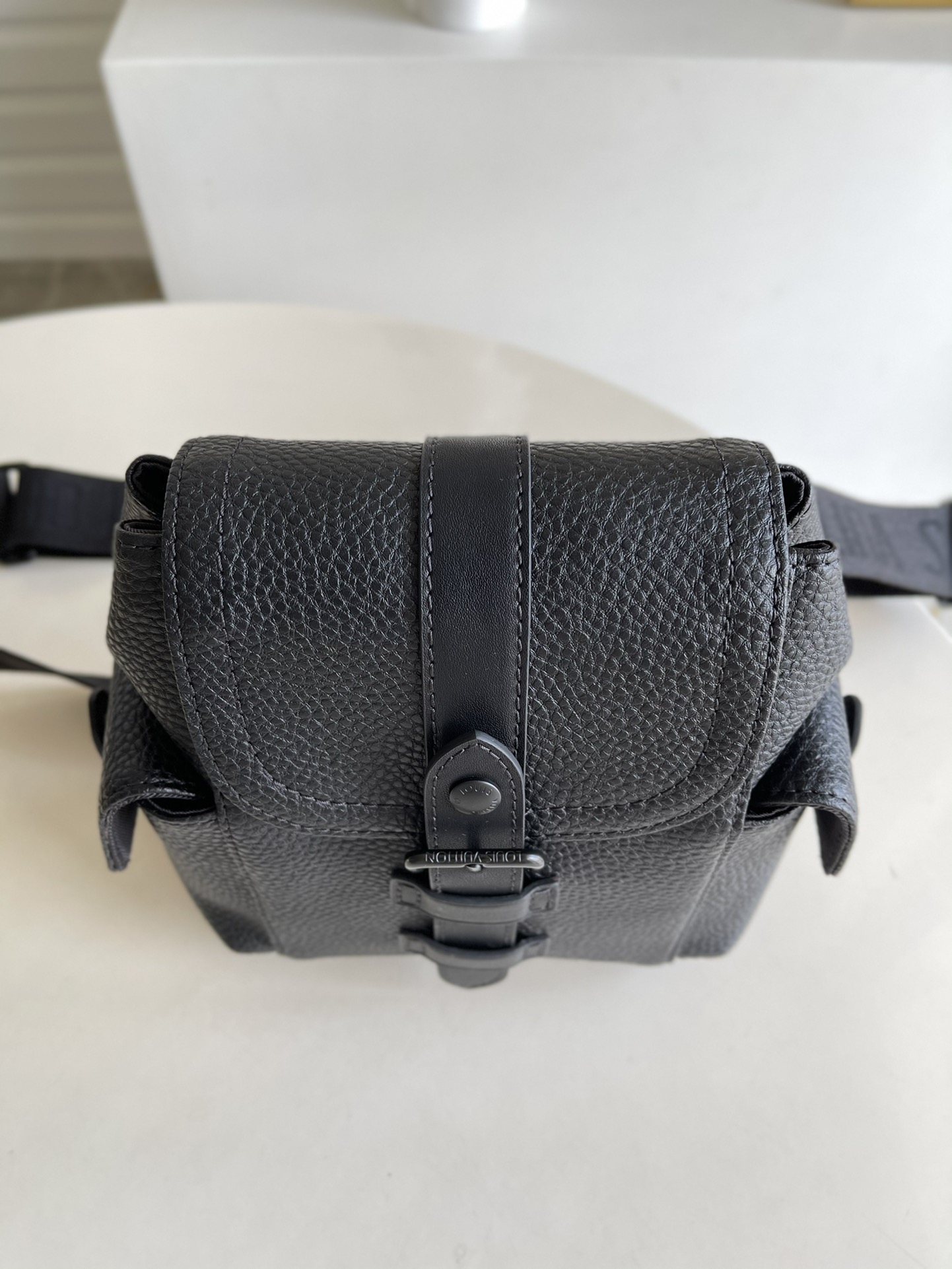 L*ouis V*uitton Bag Top Quality 14 x 19.5 x 5CM