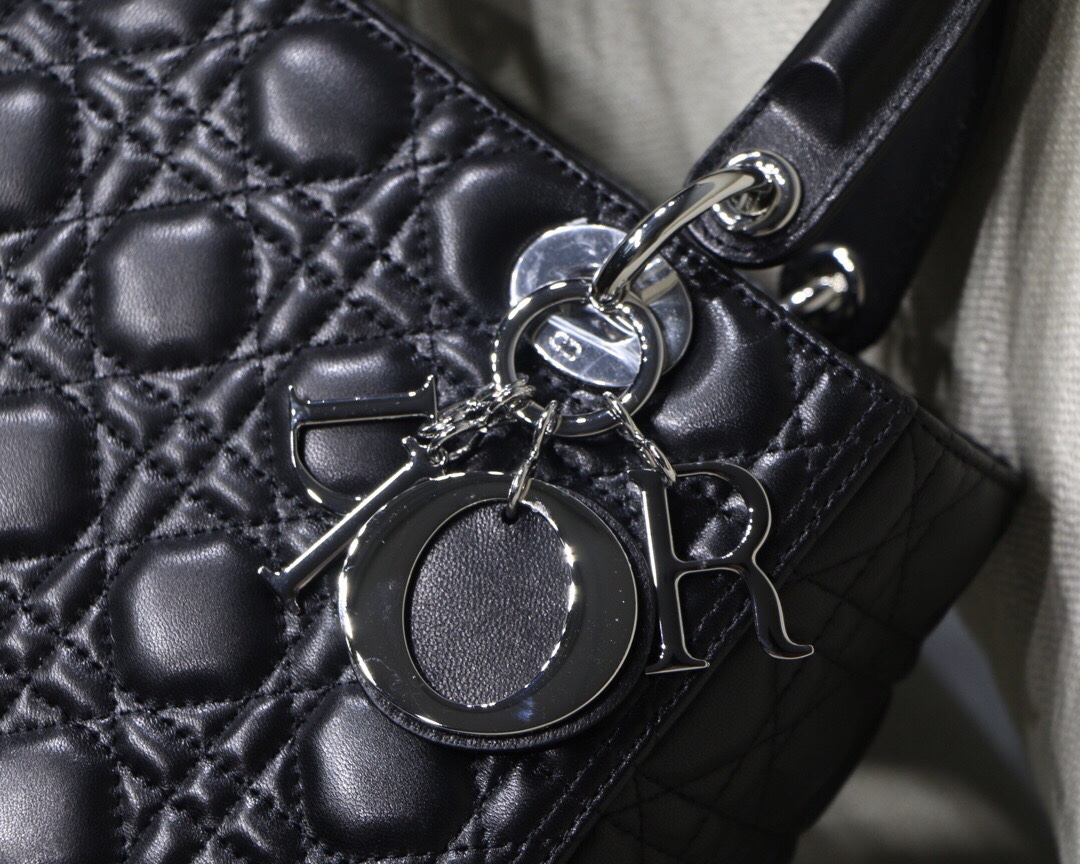 D*ior Bag Top Quality