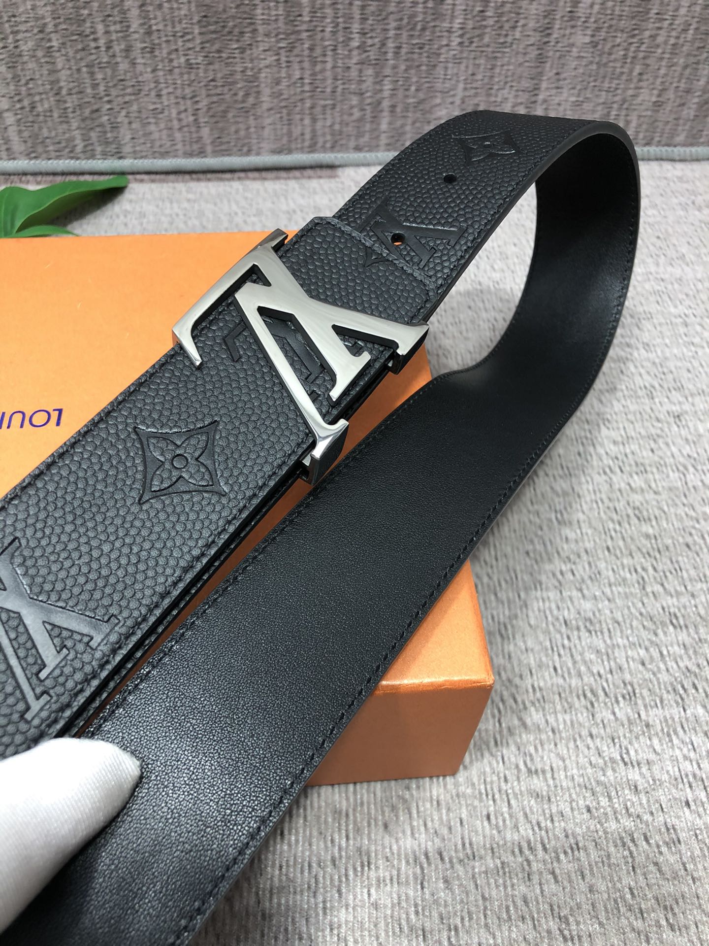 L*ouis V*uitton Belts Top Quality 40MM