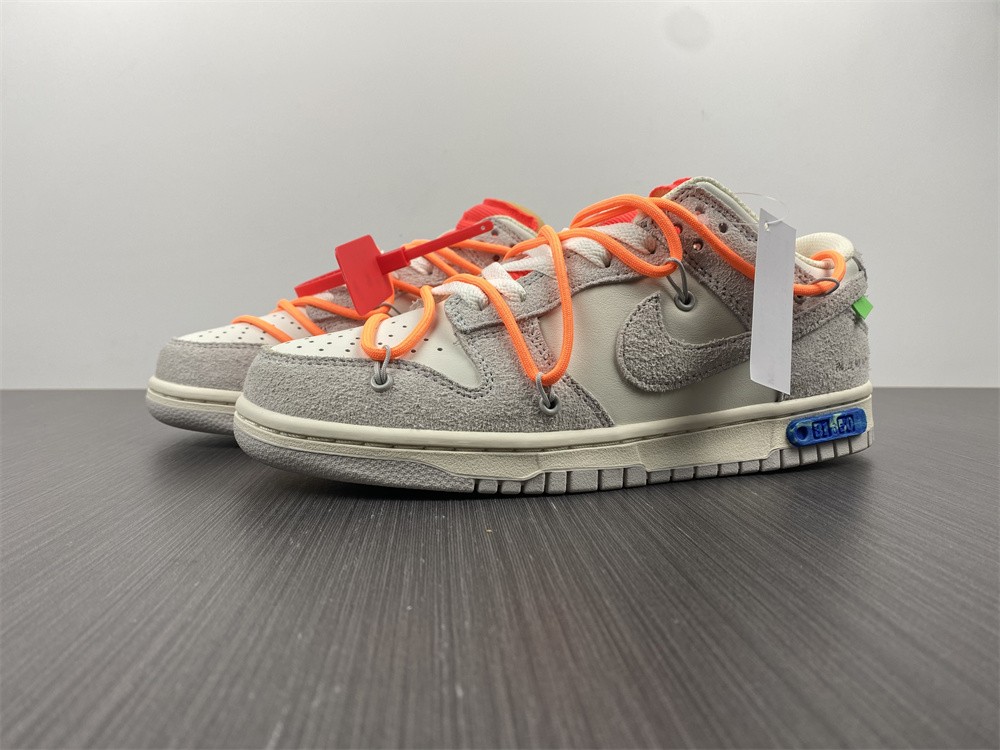 from O*ff-W*hite x Nike Dunk Low