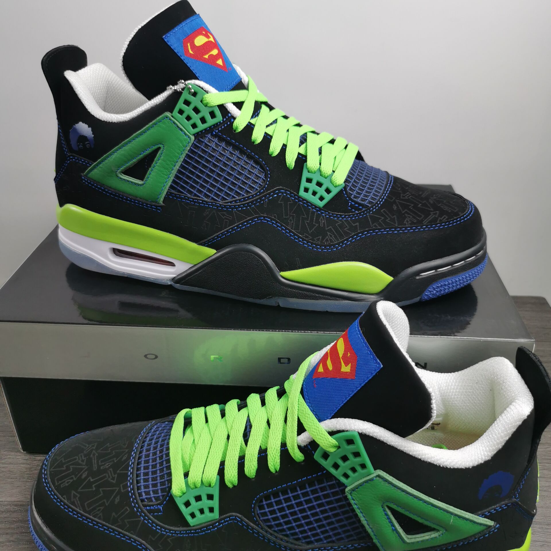 Air Jordan 4 Doernbecher 308497-015