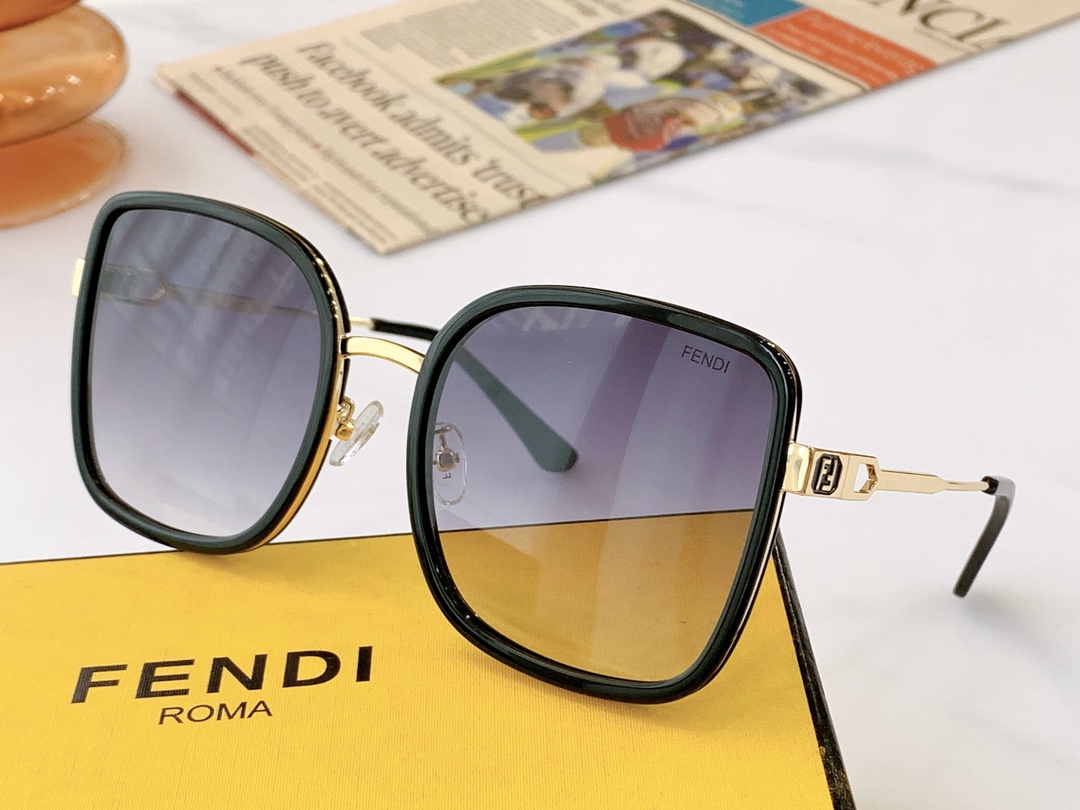 F*endi Glasses Top
