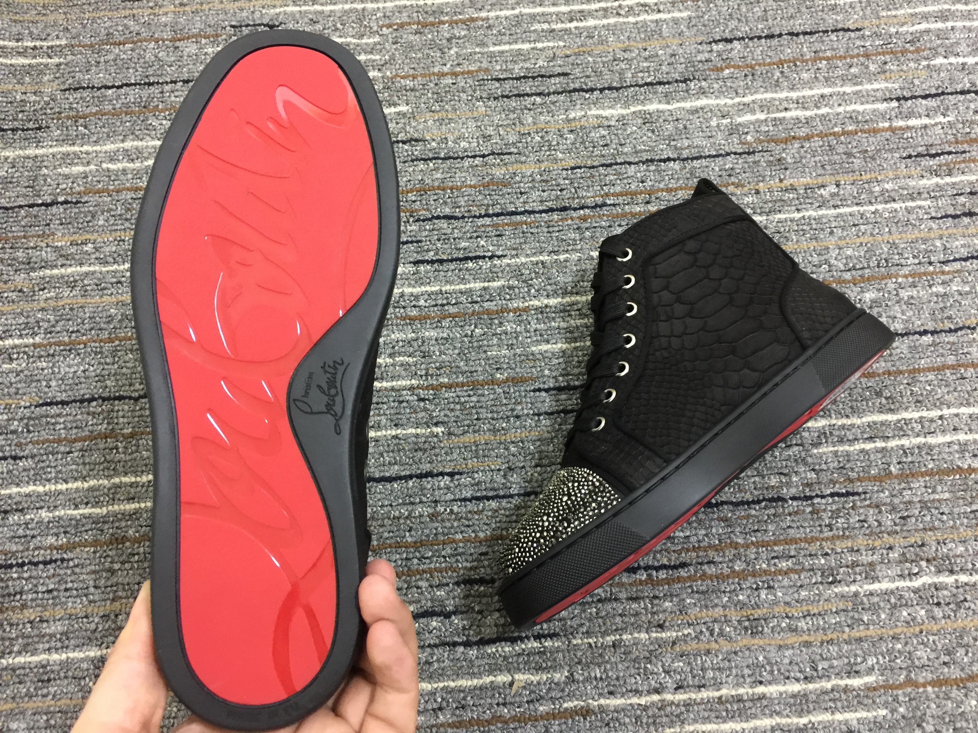 C*ristian L*uboutin Sneaker