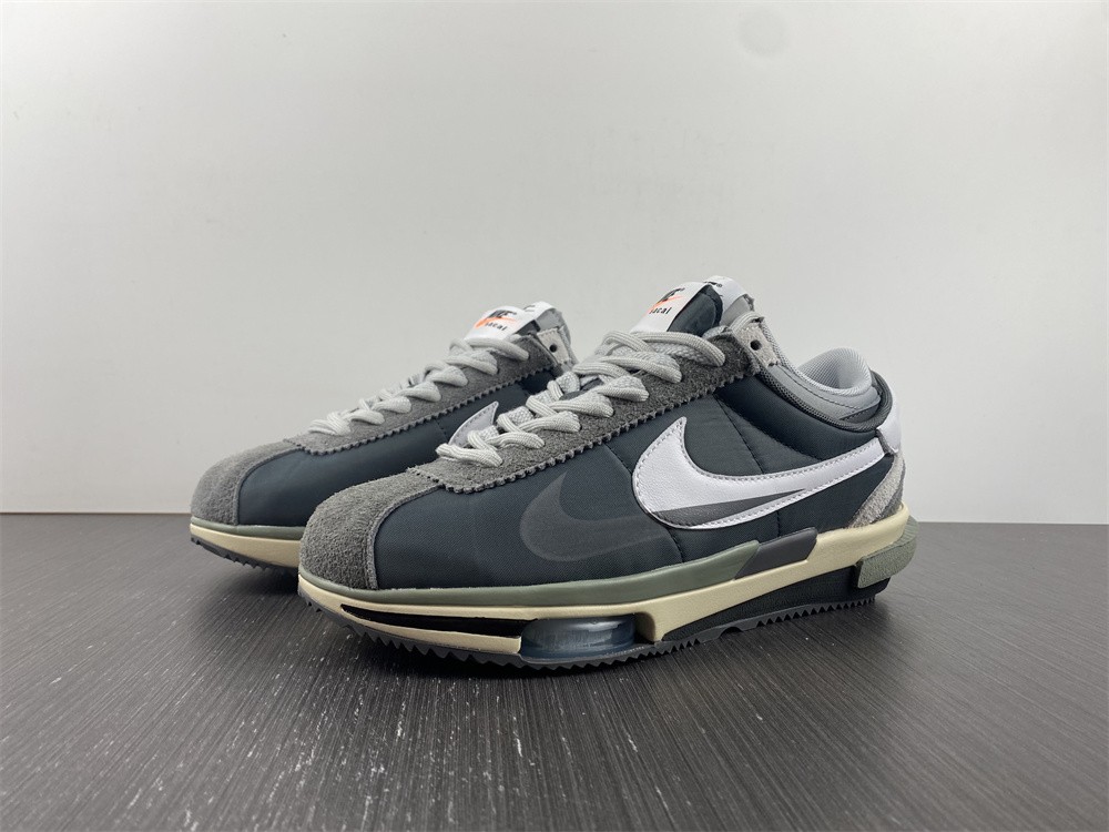 from Sacai x Nk Zoom Cortez 4.0 DQ0581-001
