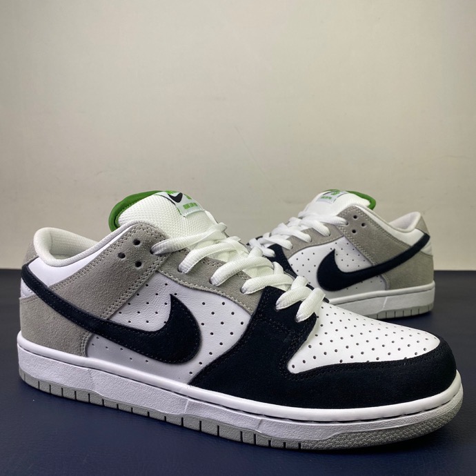 from Nike SB Dunk Low BQ6817 011