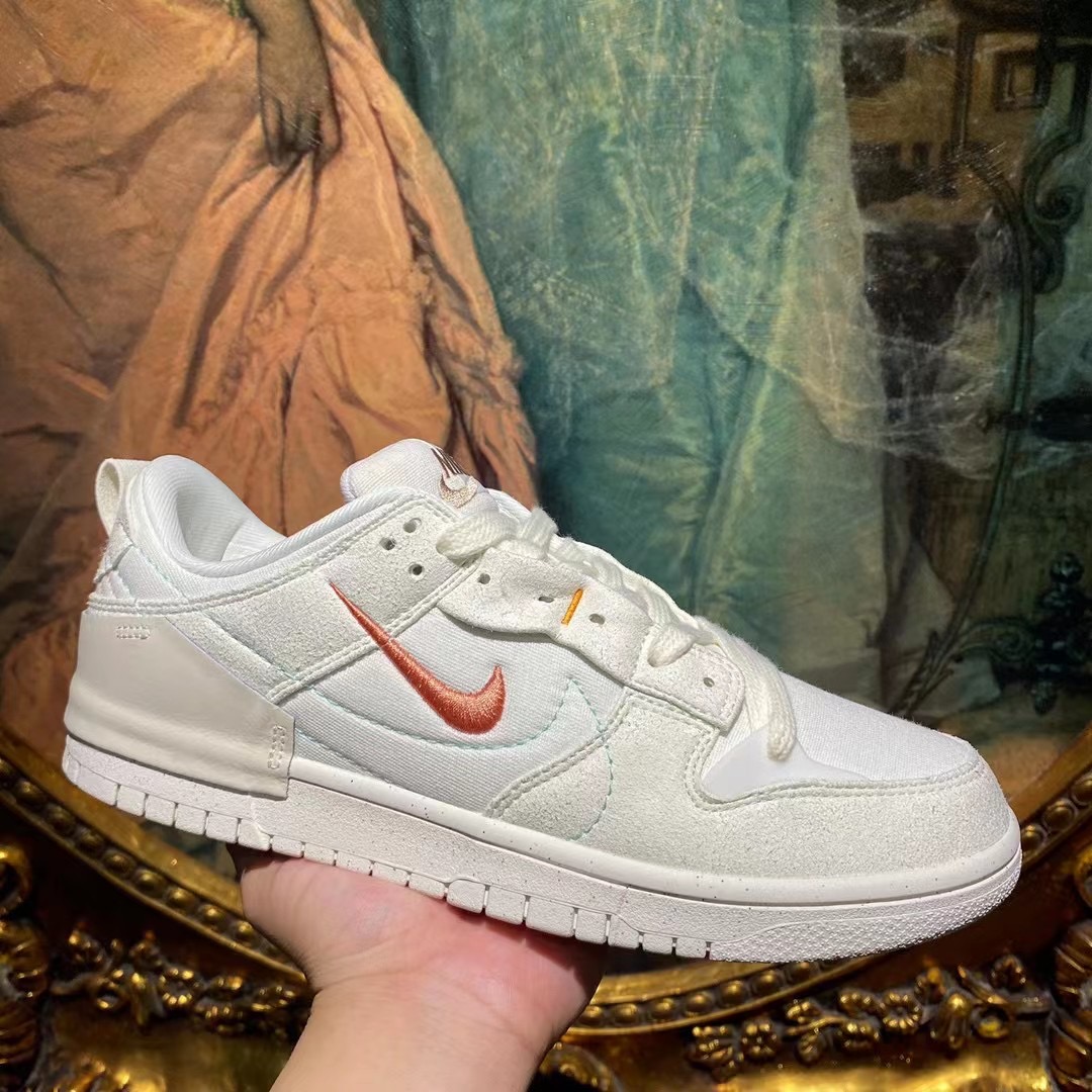 from NIKE DUNK LOW DISRUPT 2 DH4402-100