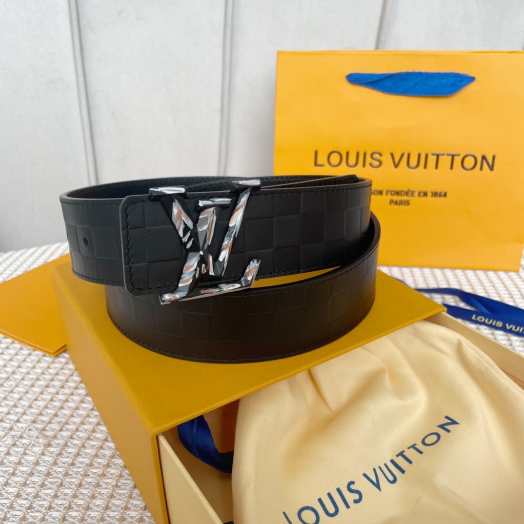 L*ouis V*uitton Belts Top Quality 40MM