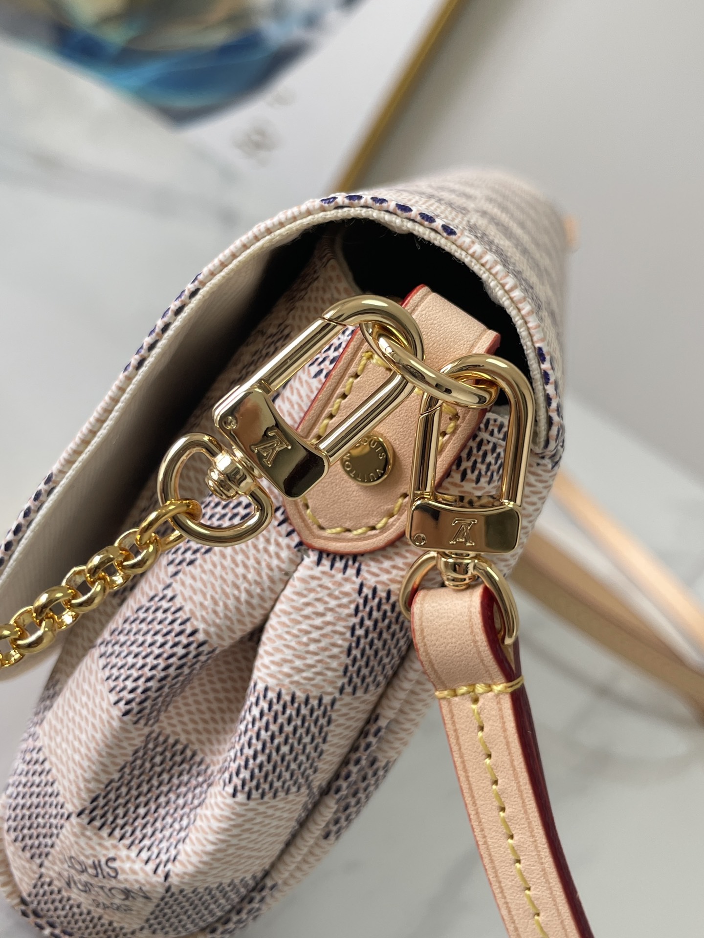 L*ouis V*uitton Bag Top Quality 24*14*4CM