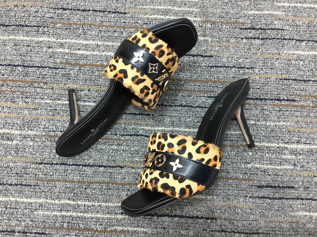 Women L*ouis V*uitton Top Slippers