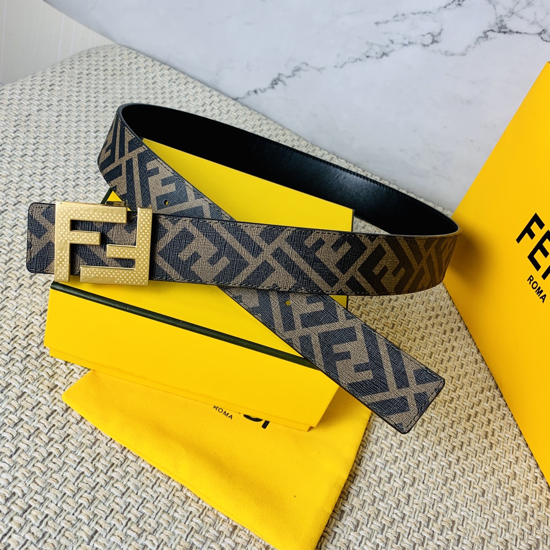 F*endi Belts Top Version