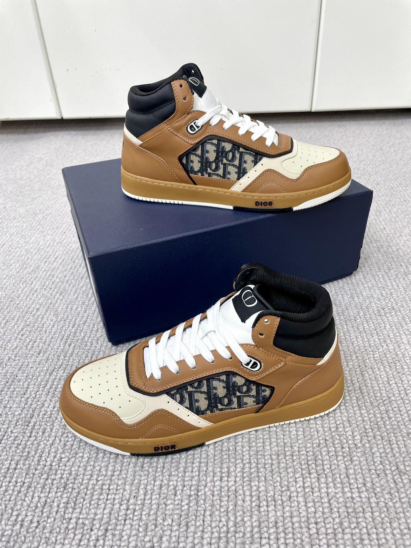 Men D*ior Top Sneakers