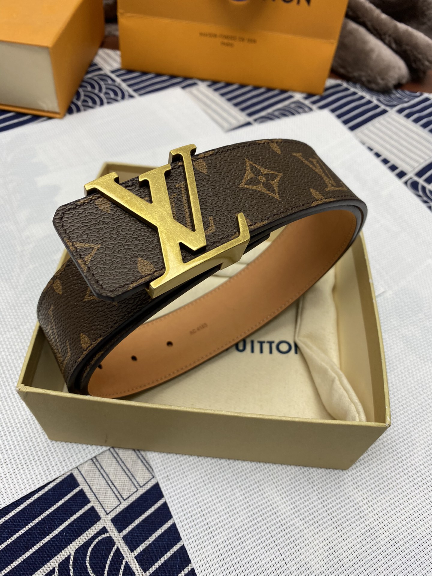 L*ouis V*uitton Belts Top Quality 40MM