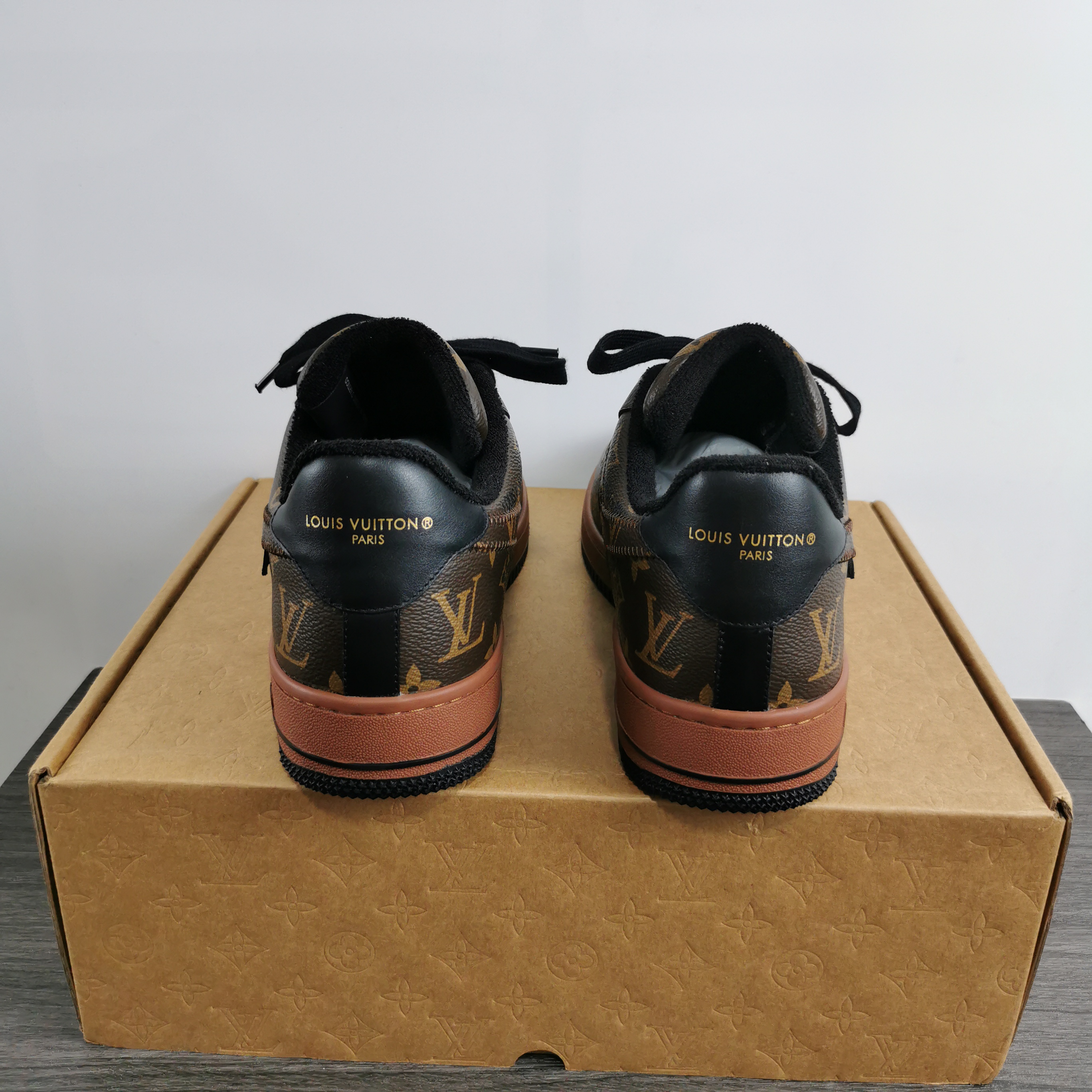 from O*ff-W*hite x Nike Air Force 1 x L*V Low