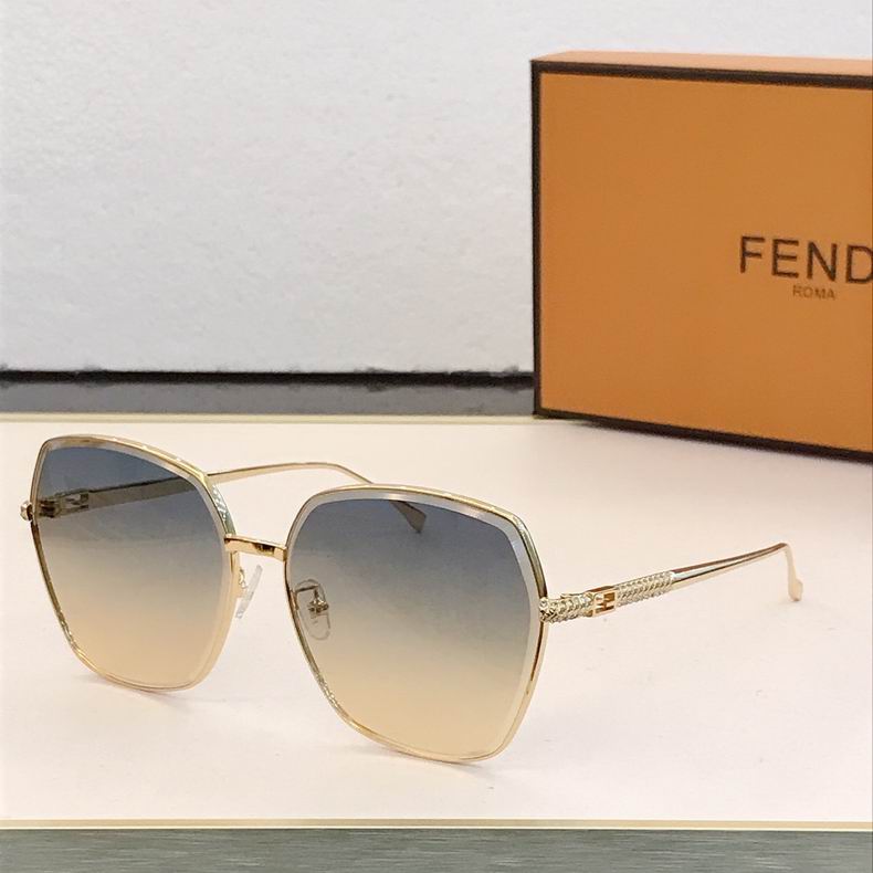 F*endi Glasses Top