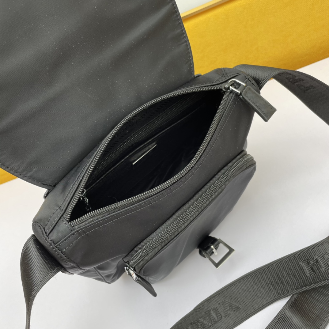 P*rada Top Bag 24*22*9cm