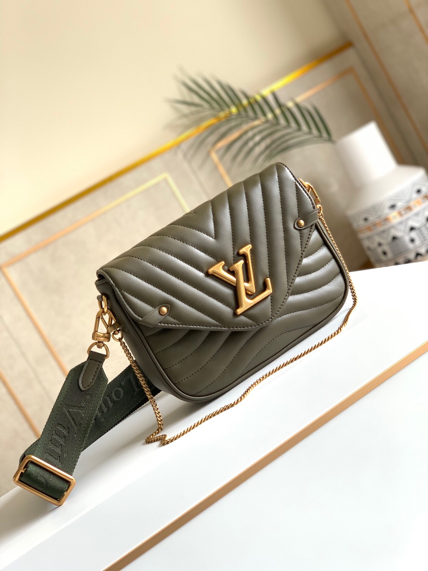 L*ouis V*uitton Bag Top Quality 21*13*6.5cm