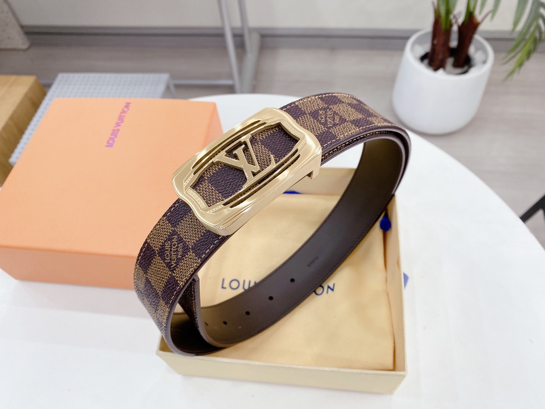 L*ouis V*uitton Belts Top Version