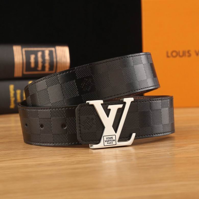 L*uis V*itton Belts Top Version