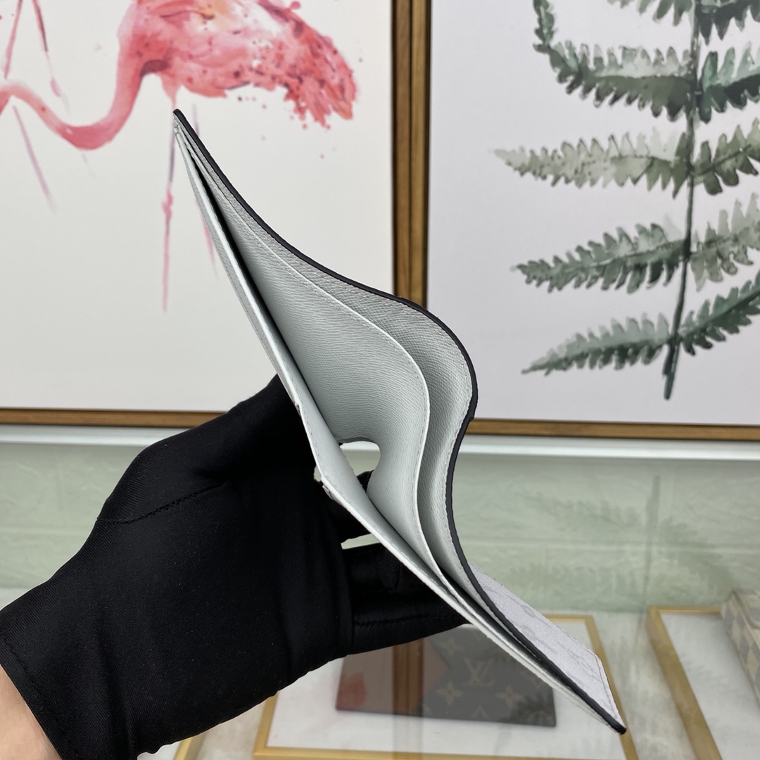 L*ouis V*uitton Bag Top Quality 11.5*9*1.5CM