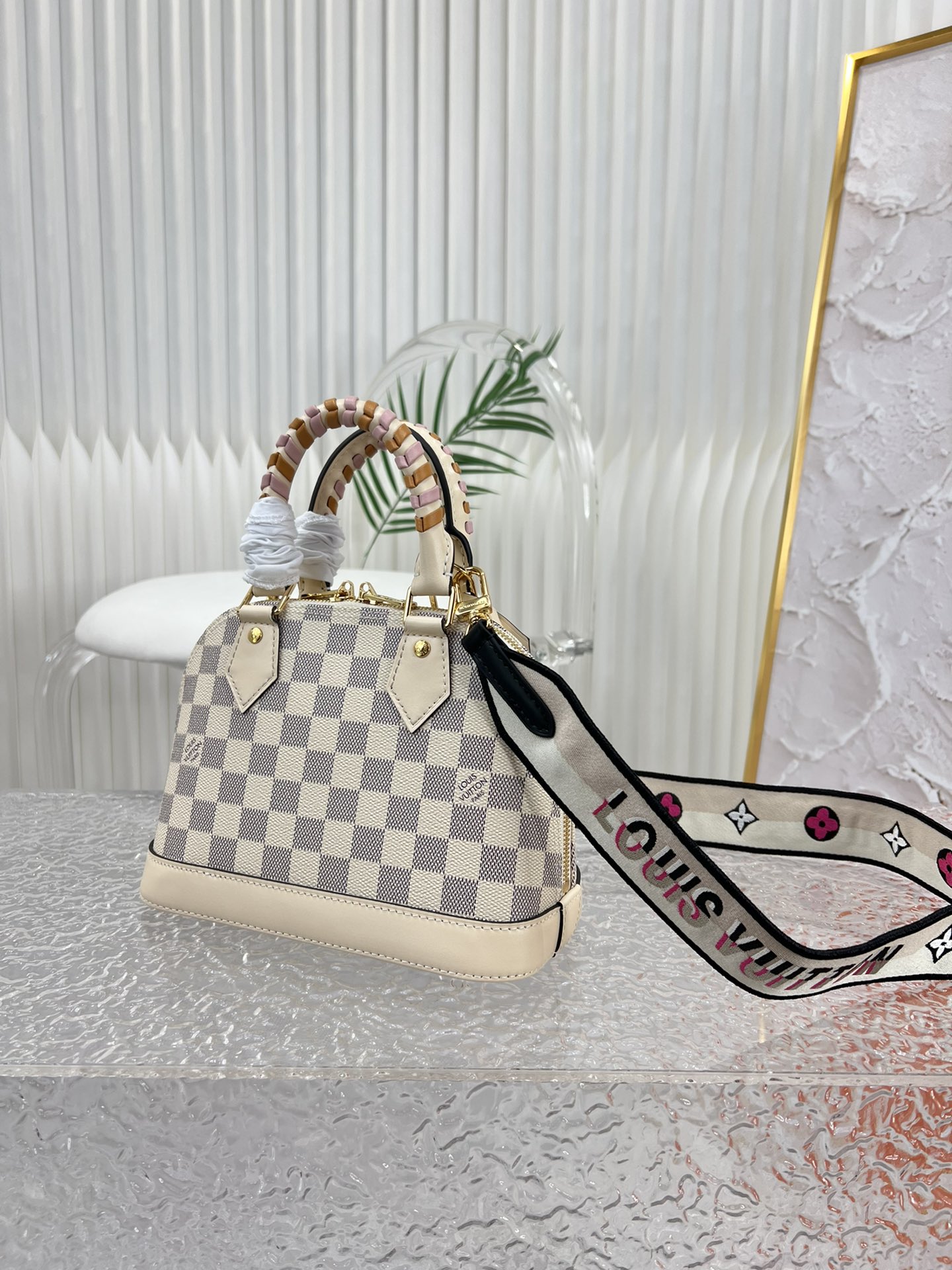 L*ouis V*uitton Top Bag 23.5*17.5*11.5cm