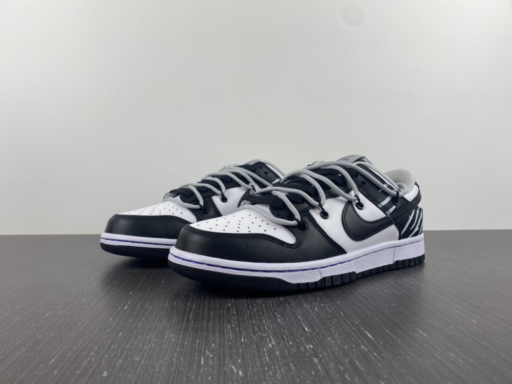 from Nike DUNK LOW DD3363-002