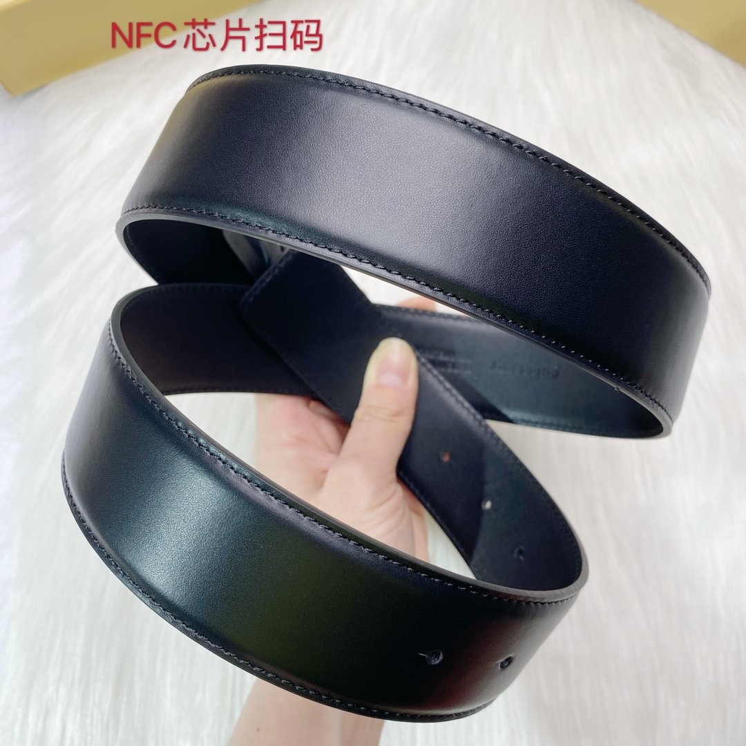 B*rberrry Belts Top Version