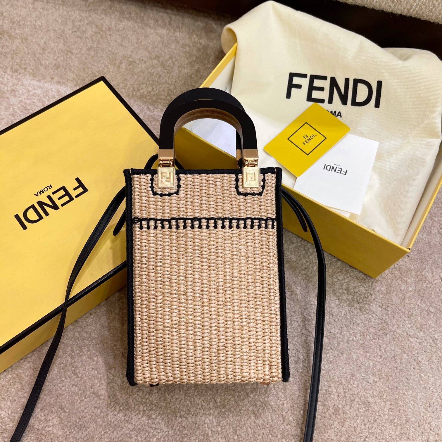 F*endi Bag Top Quality 13*6.5*18cm