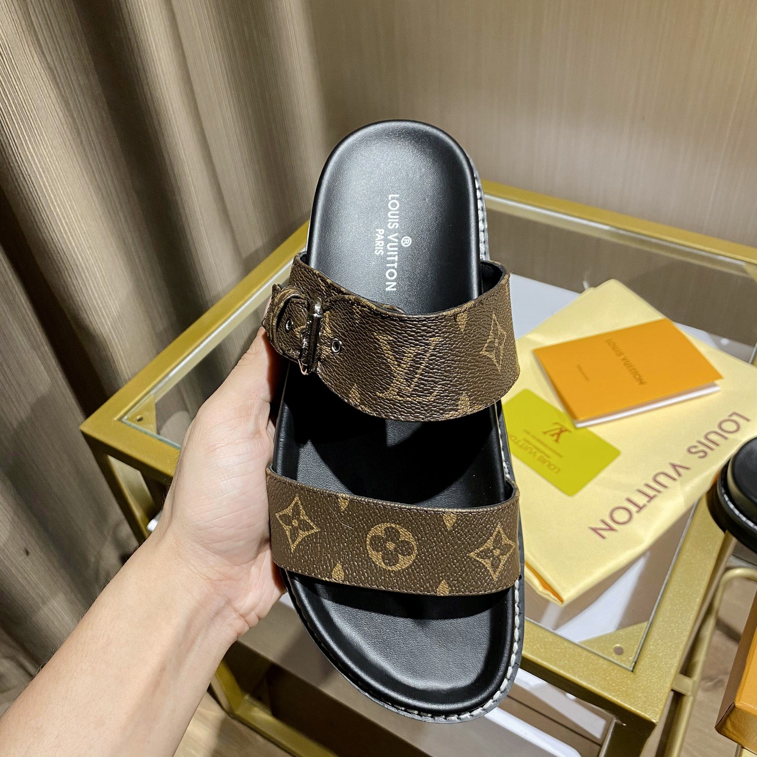 Women L*ouis V*uitton Top Slippers