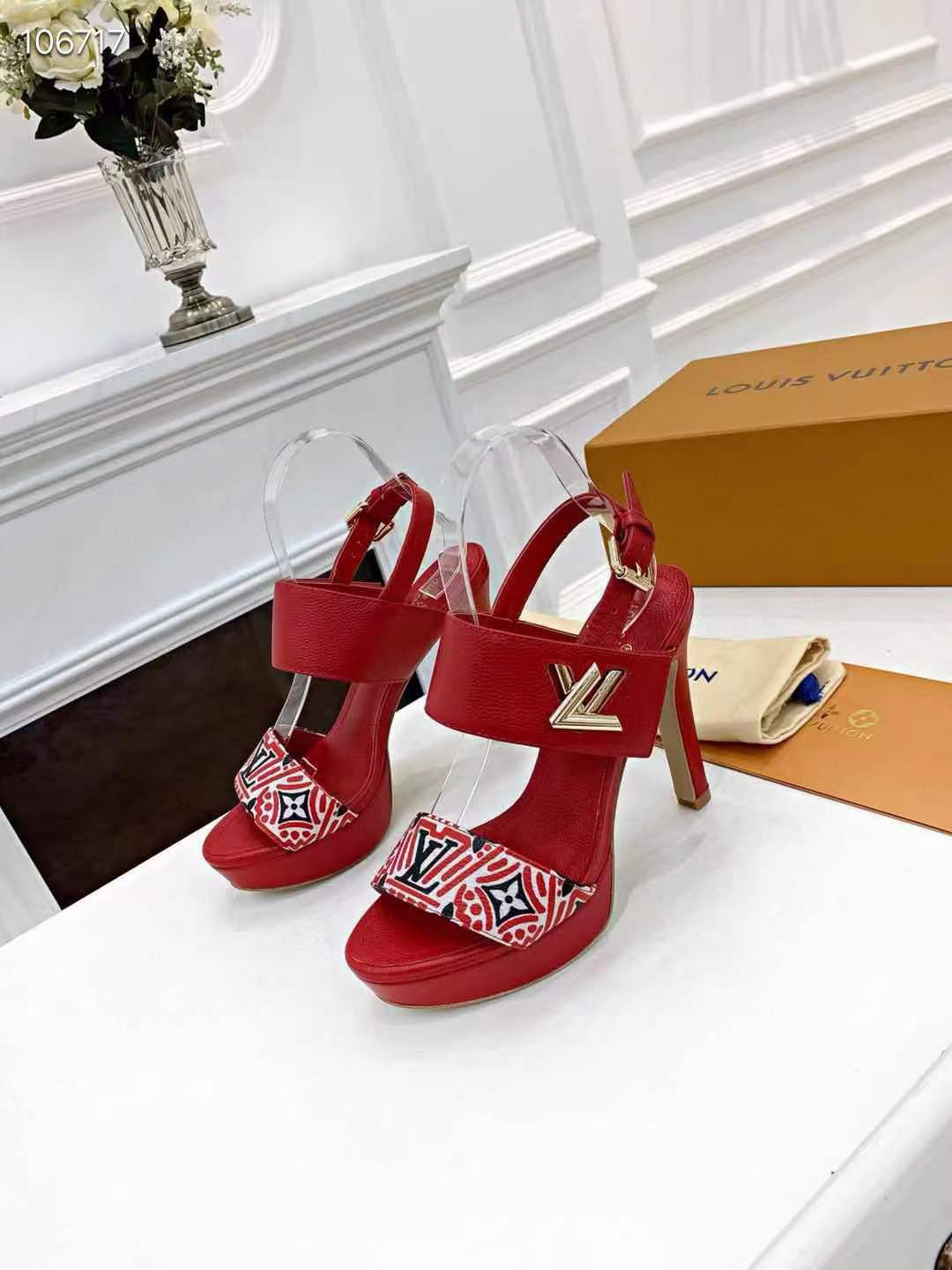 Women L*ouis V*uitton Top Slippers