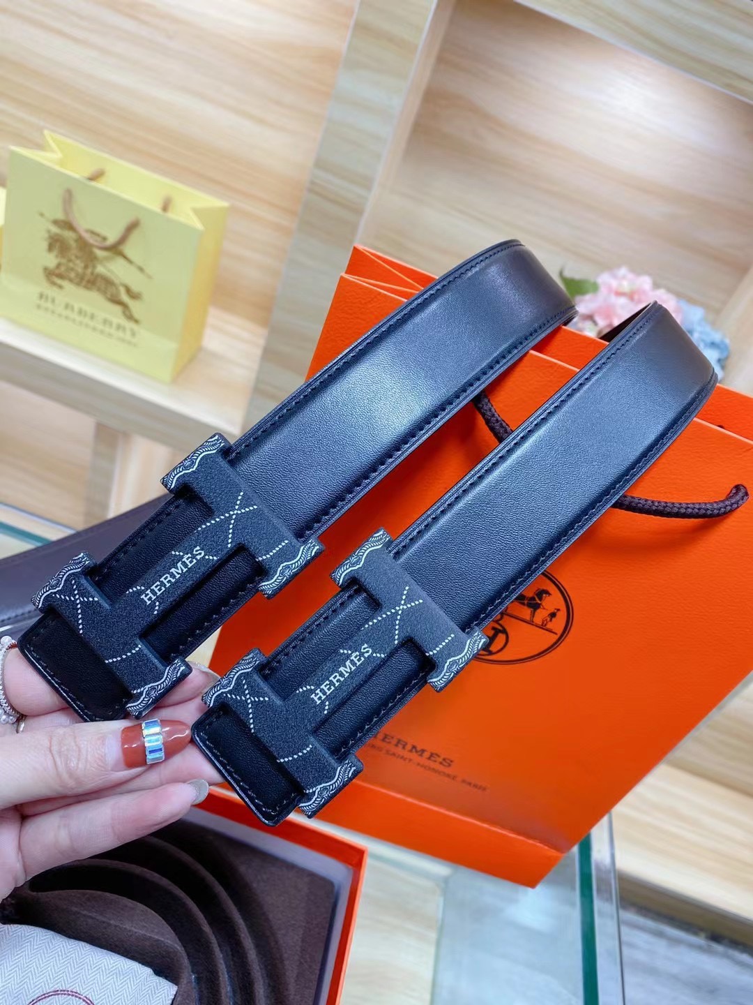 H*ermes Belts Top Version