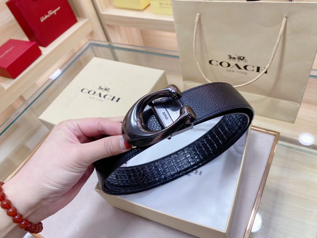 C*oach Belts Top Version