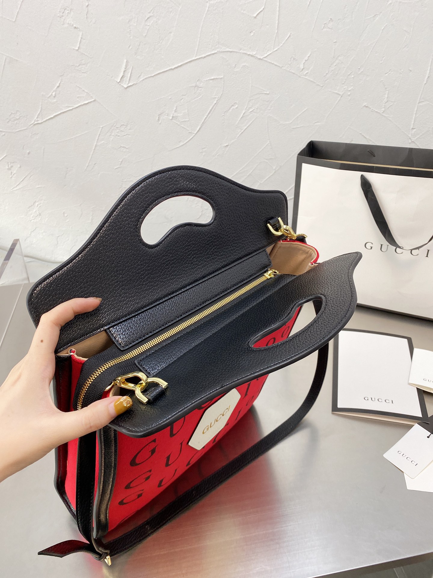 G*ucci Bag Top Quality 33*32CM