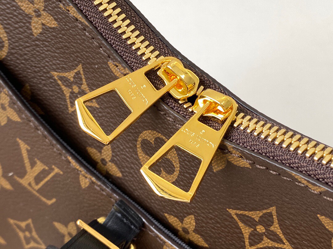 L*ouis V*uitton Top Bag 31.0 x 27.0 x 11.0 CM