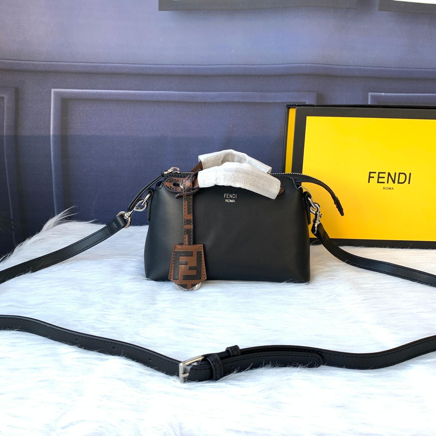F*endi Top Bag 21*12.5*9.5cm