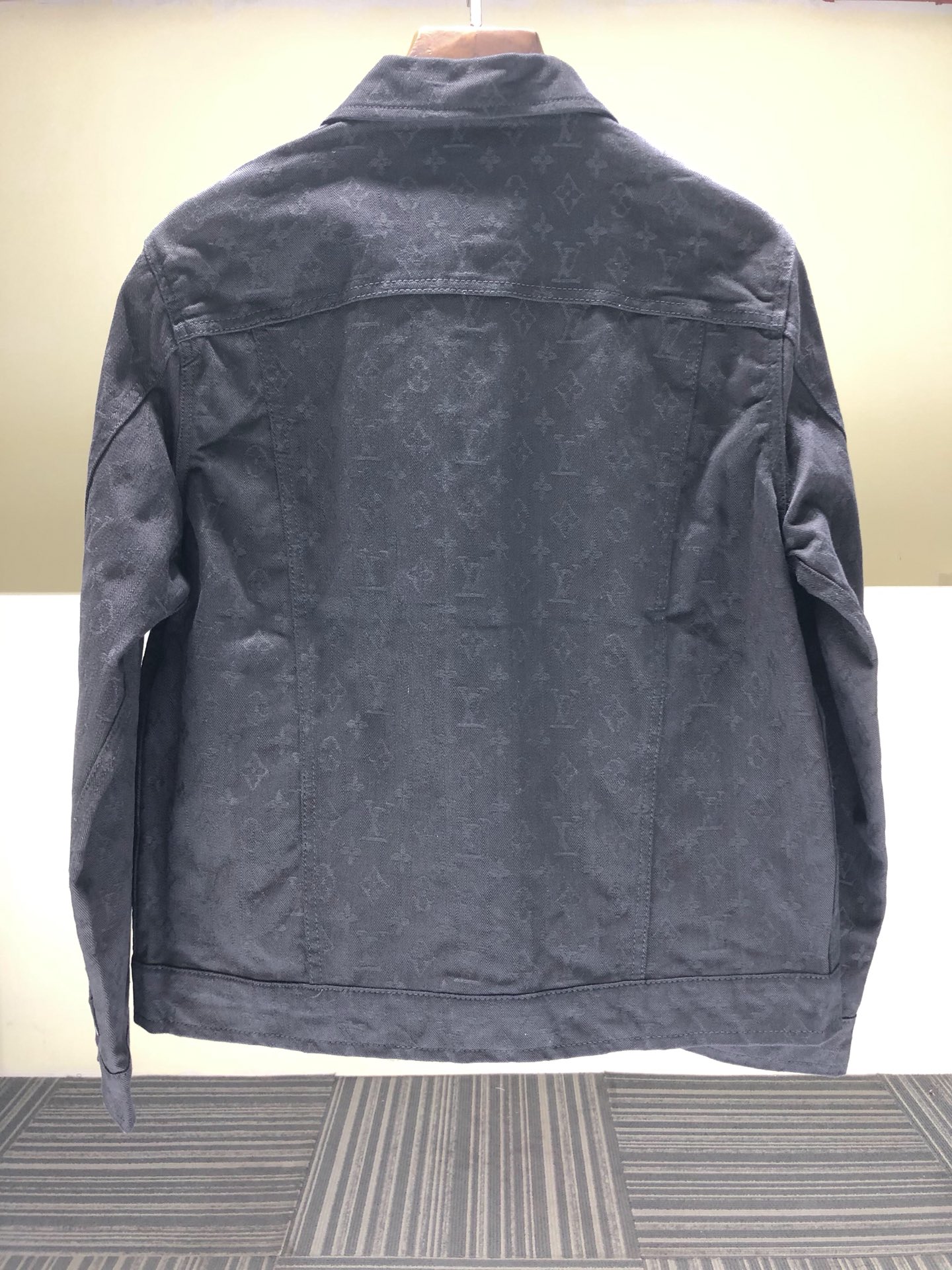 Men Jacket/Sweater Top Quality19