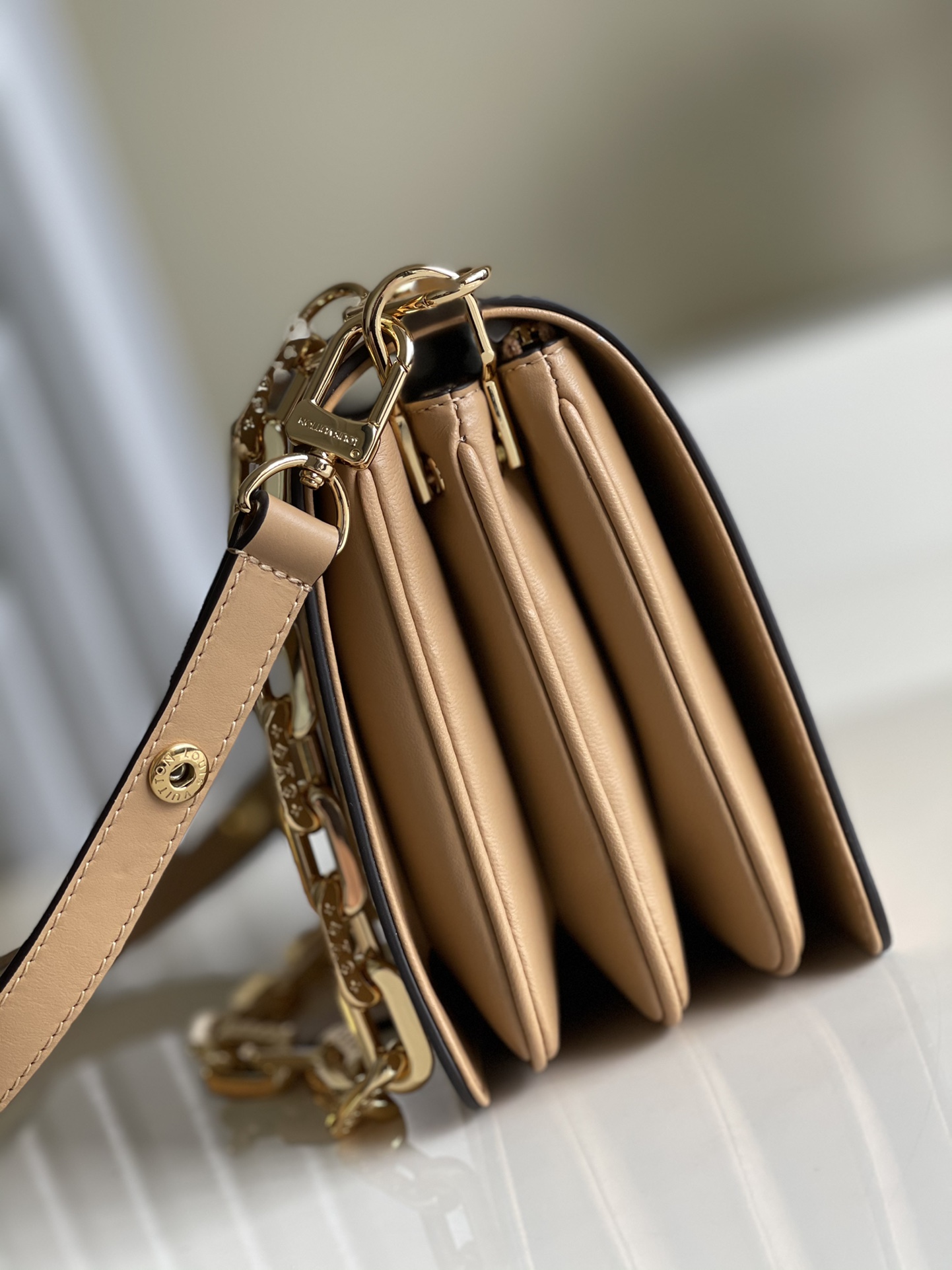 L*ouis V*uitton Bag Top Quality 17x22x7cm