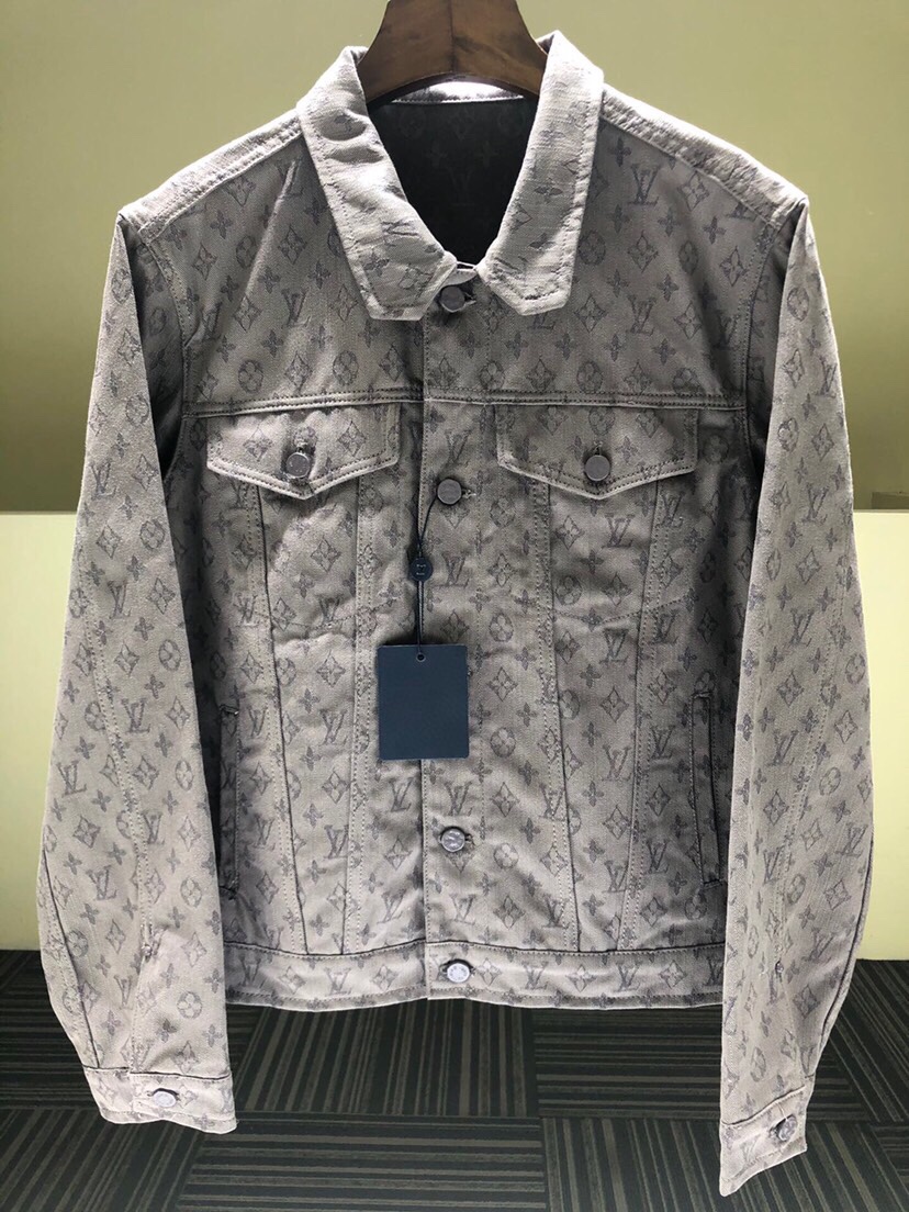 Men Jacket/Sweater Top Quality11