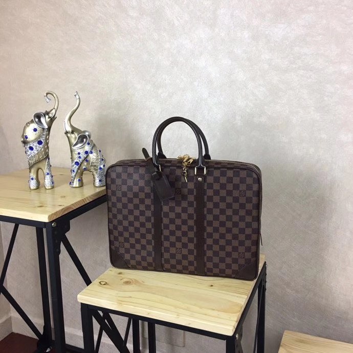 L*ouis V*uitton Top Bag 37CM